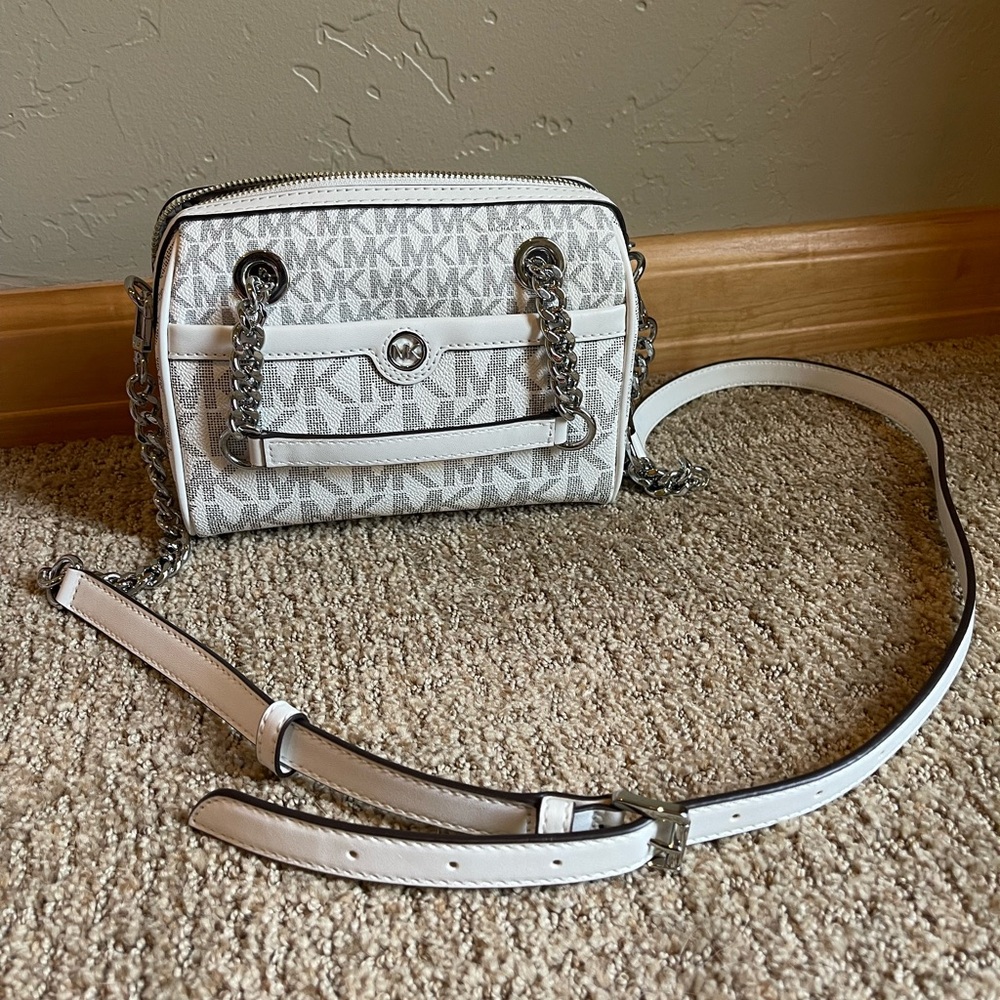 White Michael Kors purse